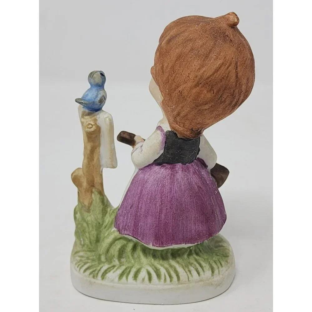 Vintage Napcoware Musician Singing Figurine Guitar Bluebird Purple‎ Flowers
